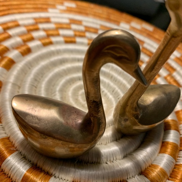 Brass swans vintage - Picture 9 of 16